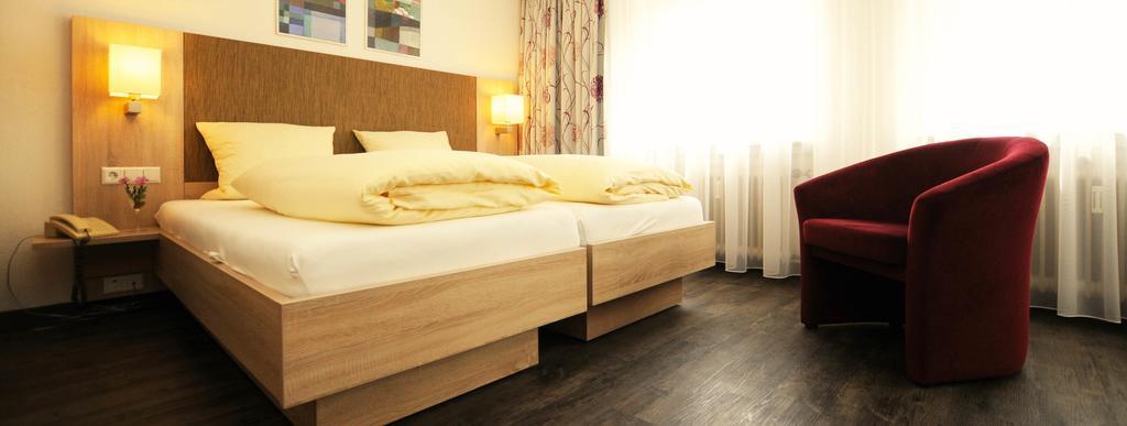 Hotel Ritter Tettnang Bagian luar foto